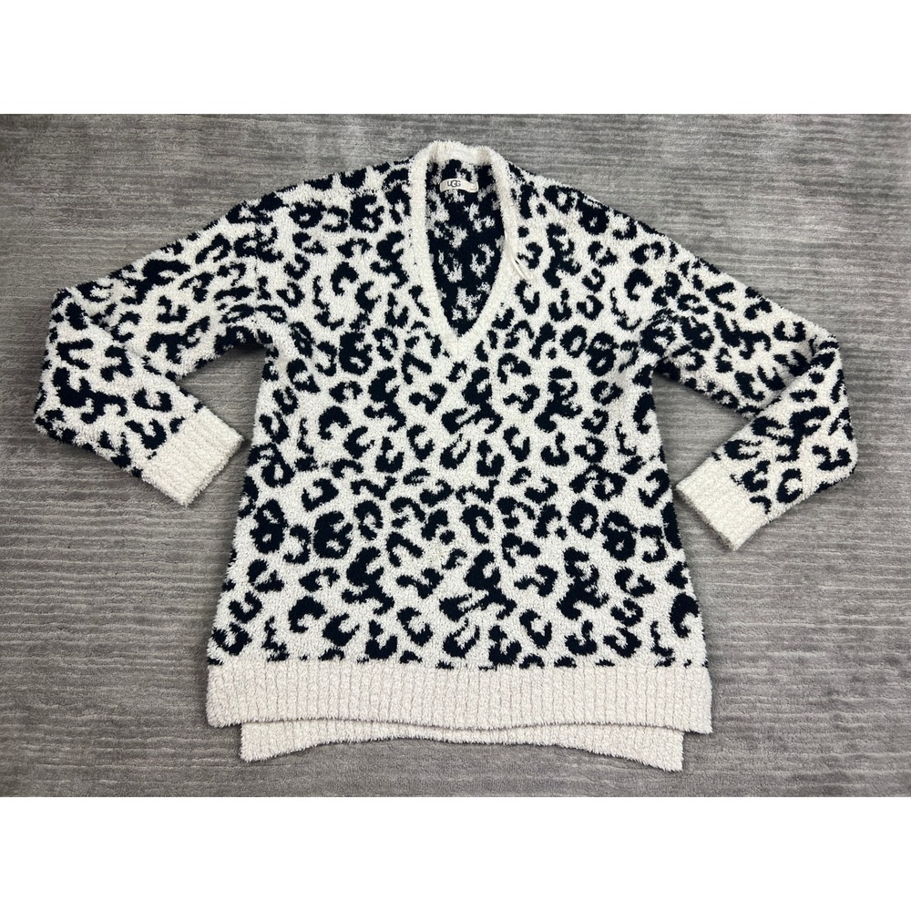 UGG Sweater Women Lrge Cream Black Leopard Print V-Neck Fuzzy Knit 1112631 Plush